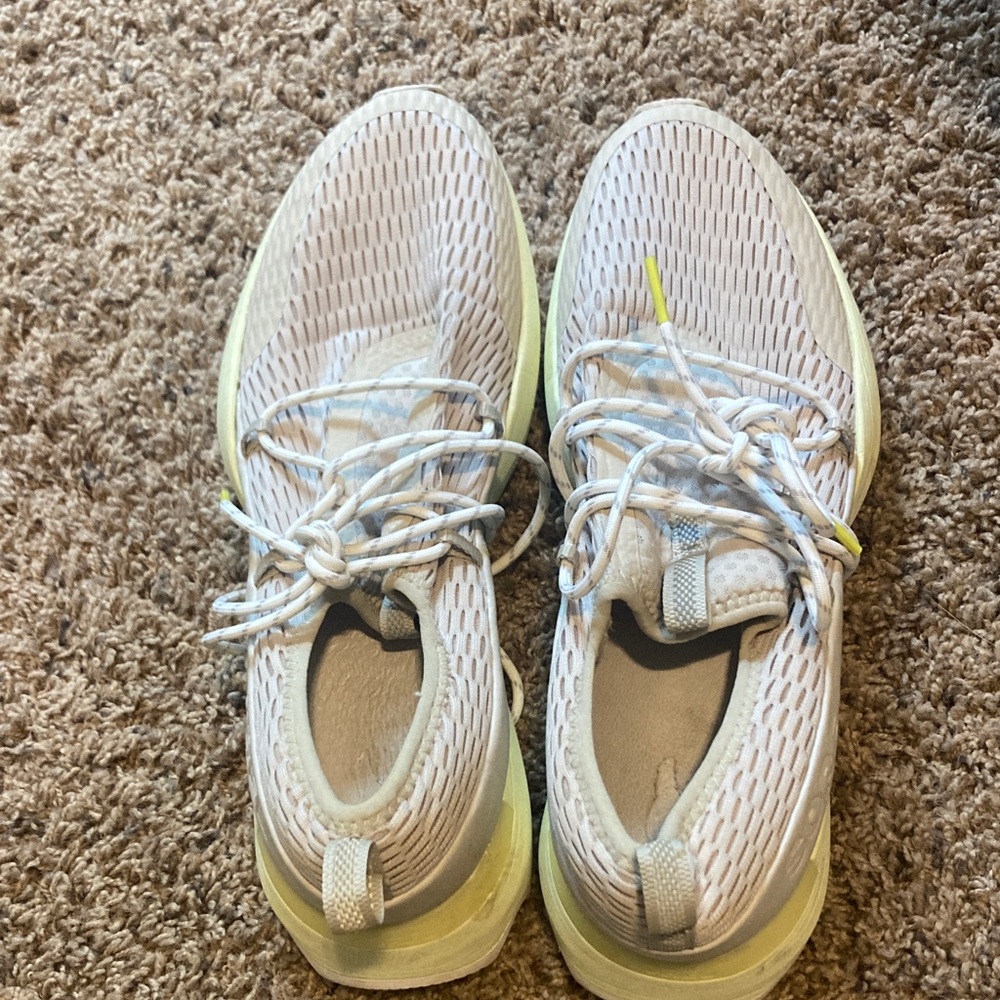 Sorel White and Yellow Sneakers